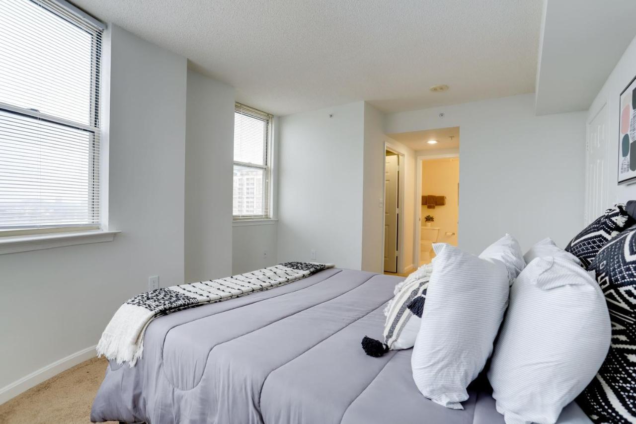 Elegant And Charming Condo At Ballston With Pool Arlington Exteriér fotografie