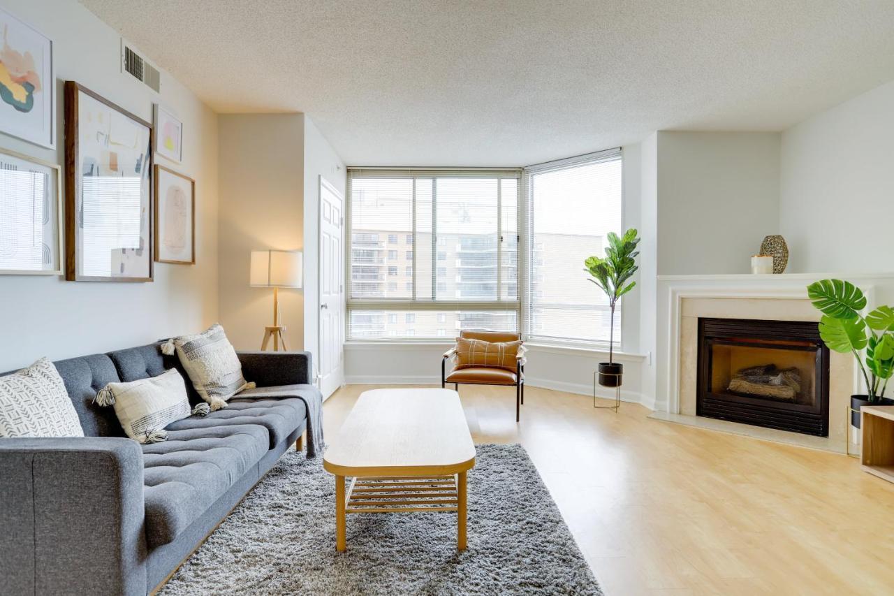 Elegant And Charming Condo At Ballston With Pool Arlington Exteriér fotografie